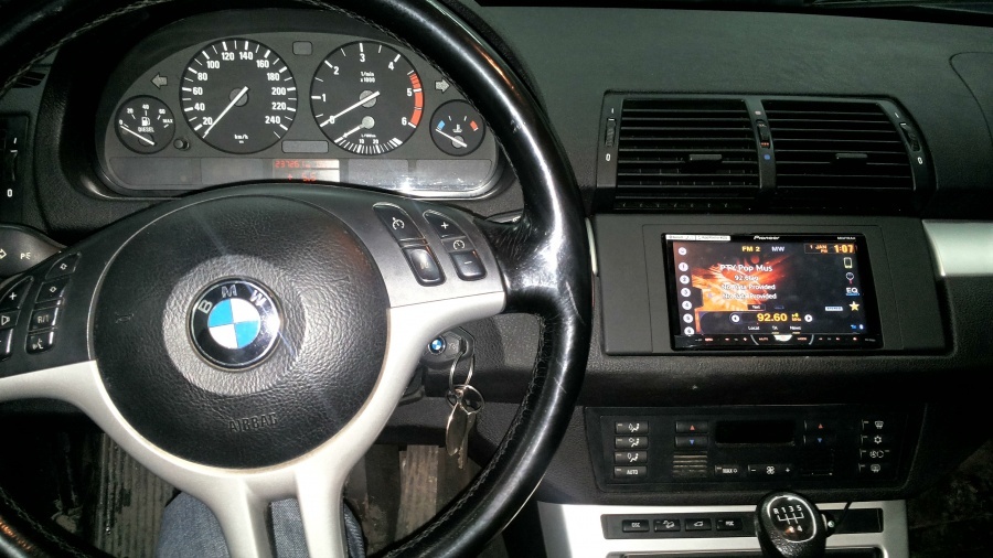 BMW X5.jpg
